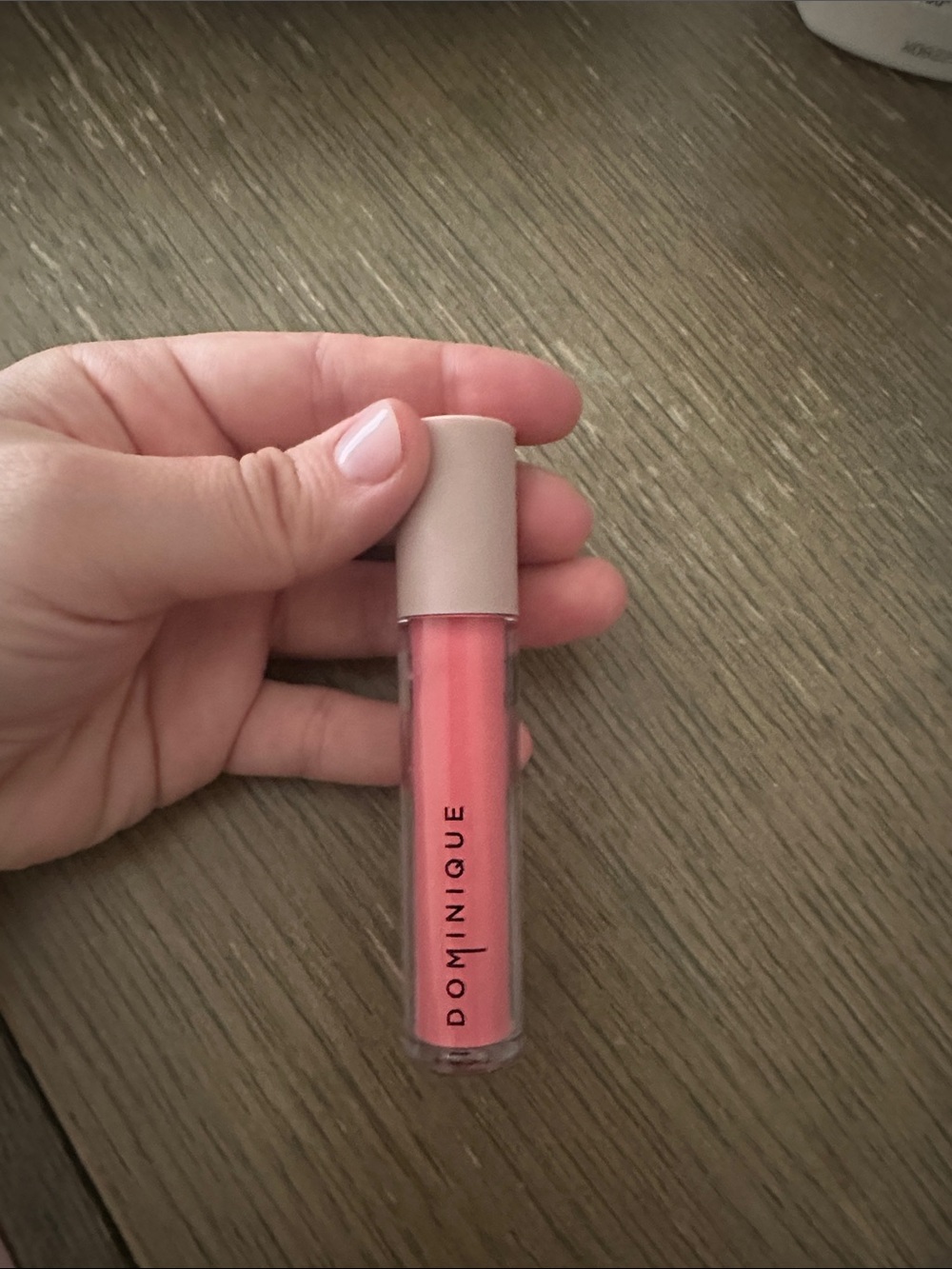Dominique hydrating lip gloss- strawberry lemonade